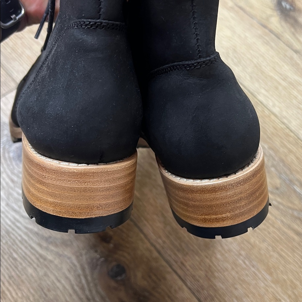 NWOB Patina Lace Up Boots in Shadow Black Size 7.5 - Picture 6 of 9